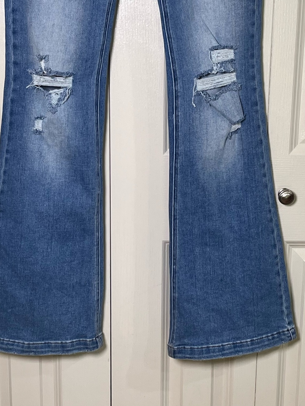 KanCan Medium Blue Distressed Faded Button Fly Flare Jeans Stretch Long Size 11 - Picture 3 of 9
